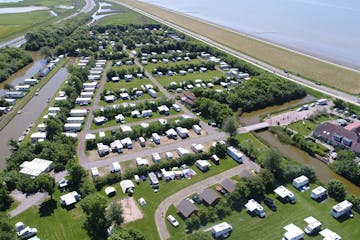 Camping De Zeehoeve