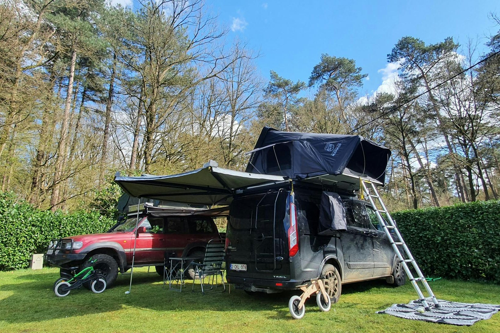 Camping De Zeven Geitjes - Standplätze auf der Wiese auf dem Campingplatz