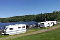Camping Degernäs - Wohnmobil- und  Wohnwagenstellplätze direkt am Ufer des Sees
