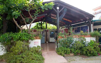 Camping degli Ulivi (Sferracavallo)