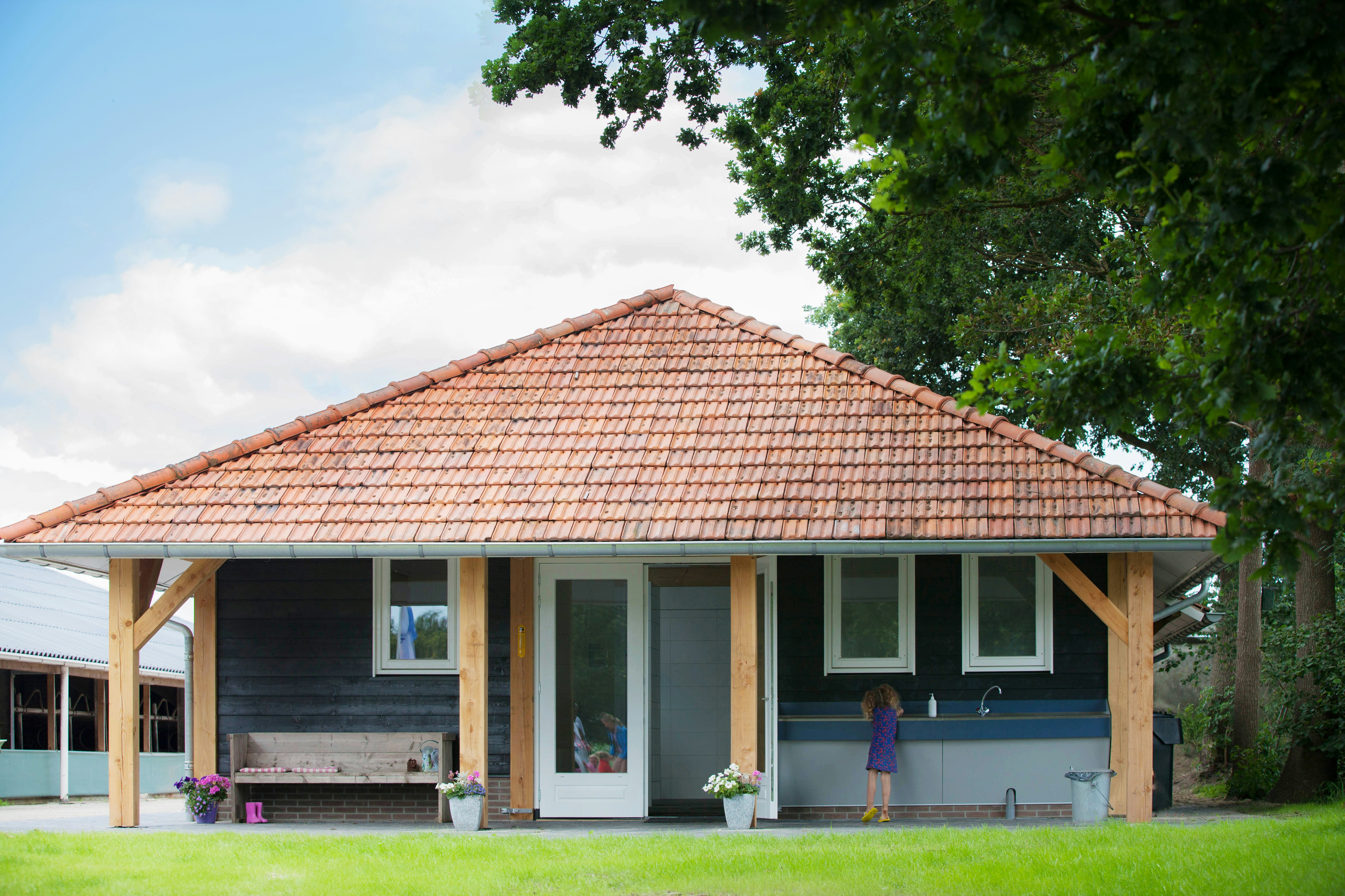 Camping D'Elf Ieken - Sanitärgebäude auf dem Campingplatz
