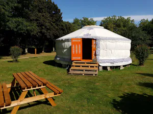 Camping Des 2 Rives
