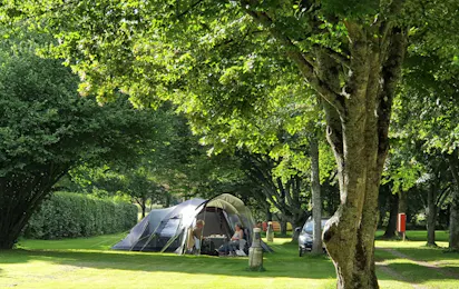 Camping Des 2 Rives