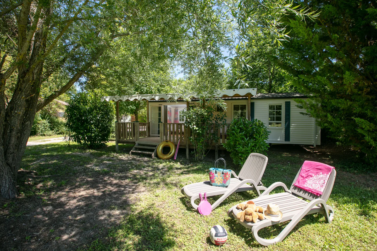 Camping Des Arcades