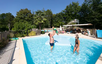 Camping Des Arcades