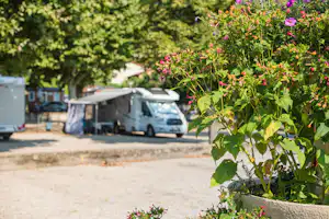 Camping des Barolles - Stellplätze auf dem Campingplatz
