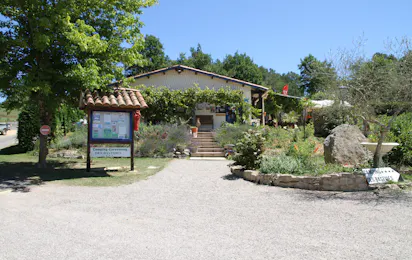 Camping Des Bastides
