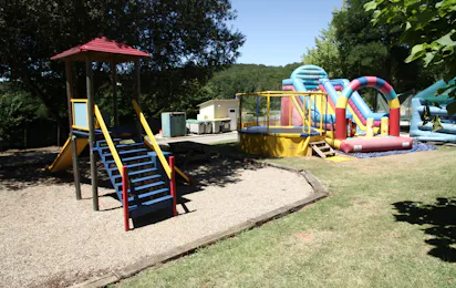 Camping Des Bastides