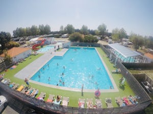 Camping Des Chênes Verts