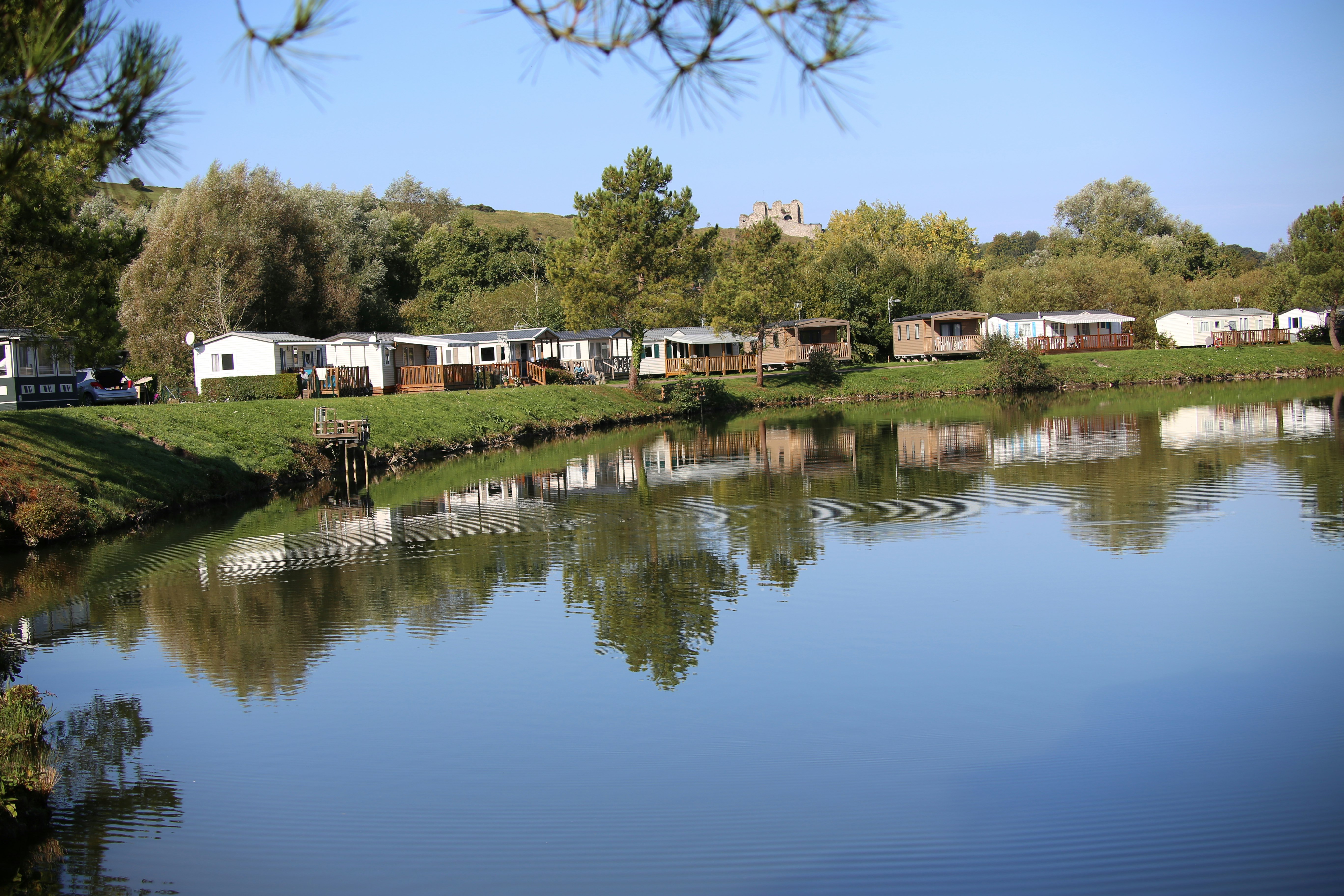 Flower Camping des 2 Rivières  Camping Des Deux Rivières  - Mobilheime auf dem Campingplatz