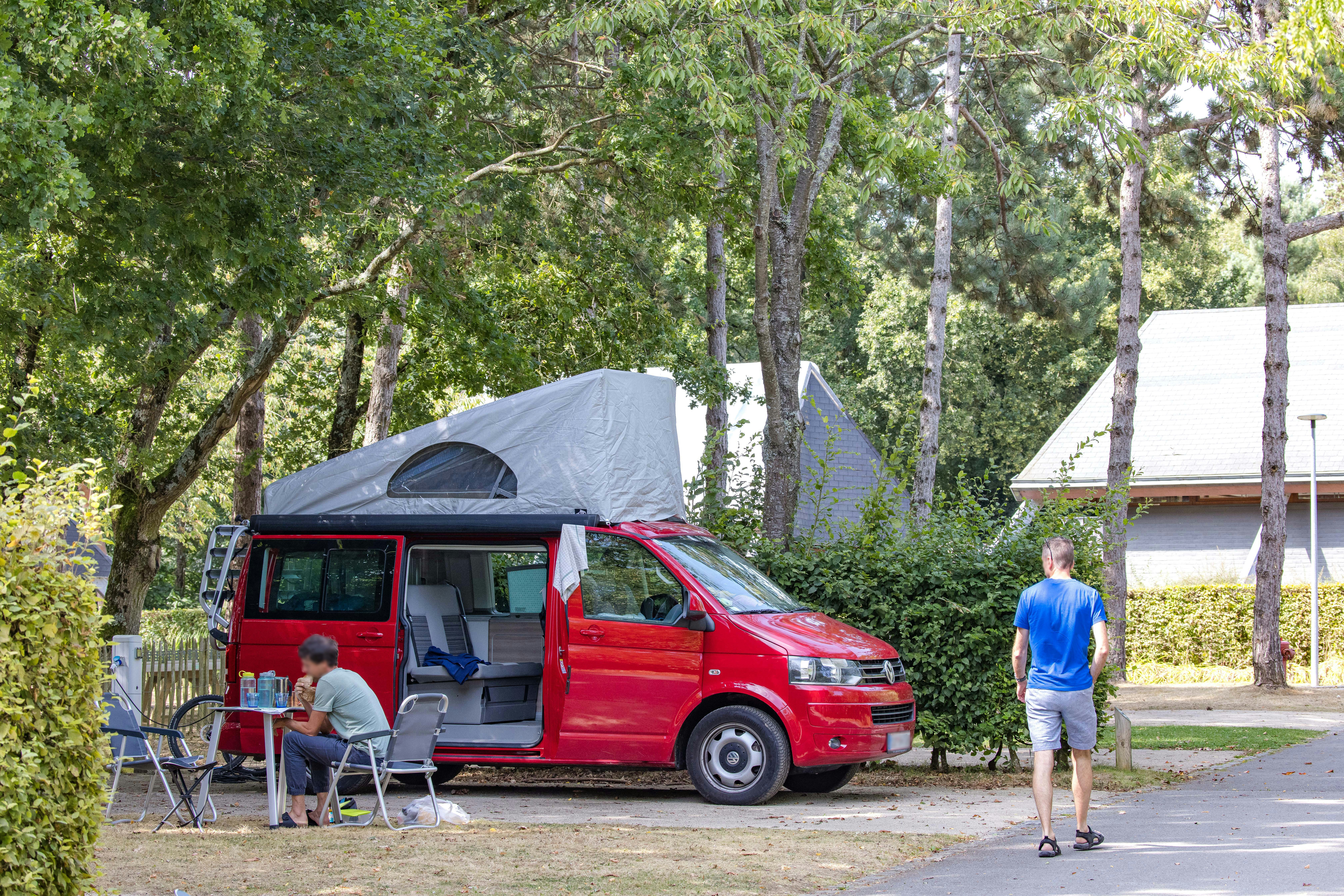 Camping Des Gayeulles - Standplätze auf dem Campingplatz