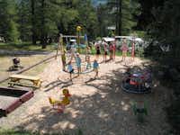 Camping Des Glaciers - Kinderspielplatz auf dem Campingplatz