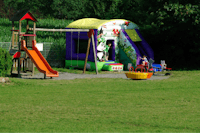 Camping Deth-Potz - Kinderspielplatz mit Hüpfburg