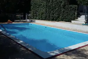 Camping Diana - Pool auf dem Campingplatz