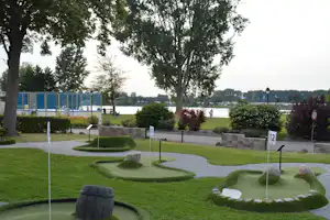 Camping Doktorsee - Minigolfplatz auf dem Campingplatz