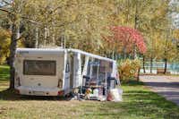 Camping Dolce  -  Wohnwagenstellplätze umringt von Wald