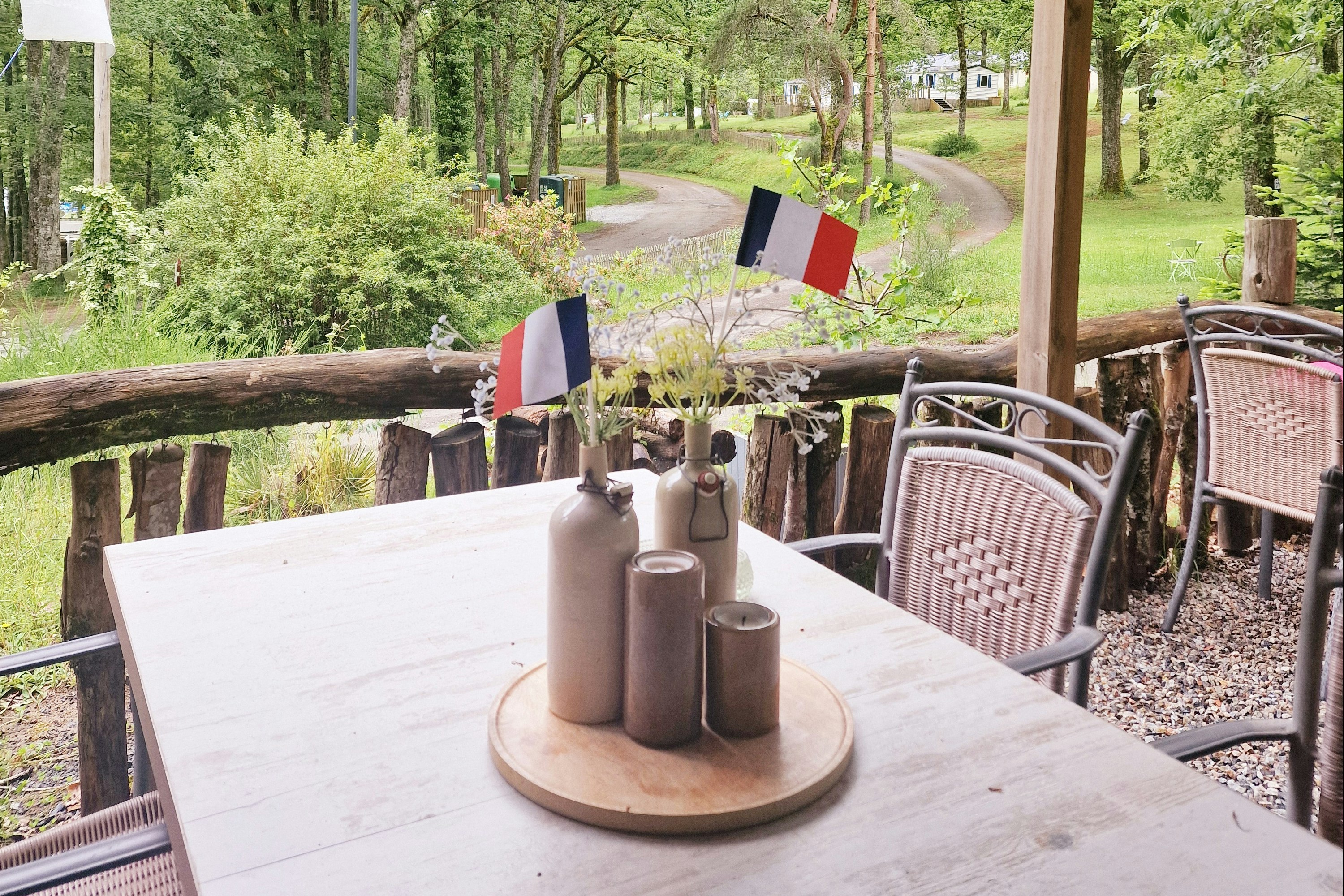 Camping Montard / Domaine des Forges