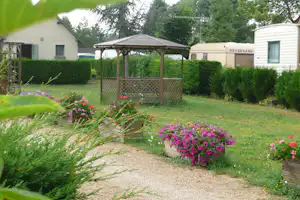 Camping Domaine de la Nature - Garden auf dem Campingplatz