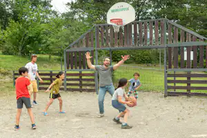 Camping Domaine des 2 Soleils - Sportplatz auf dem Campingplatz
