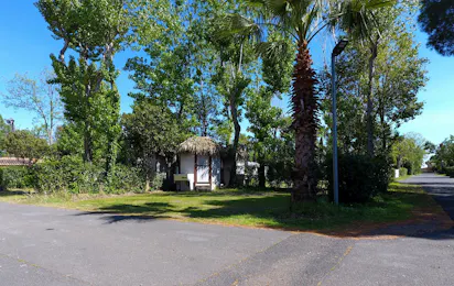 Camping Domaine des Champs Blancs