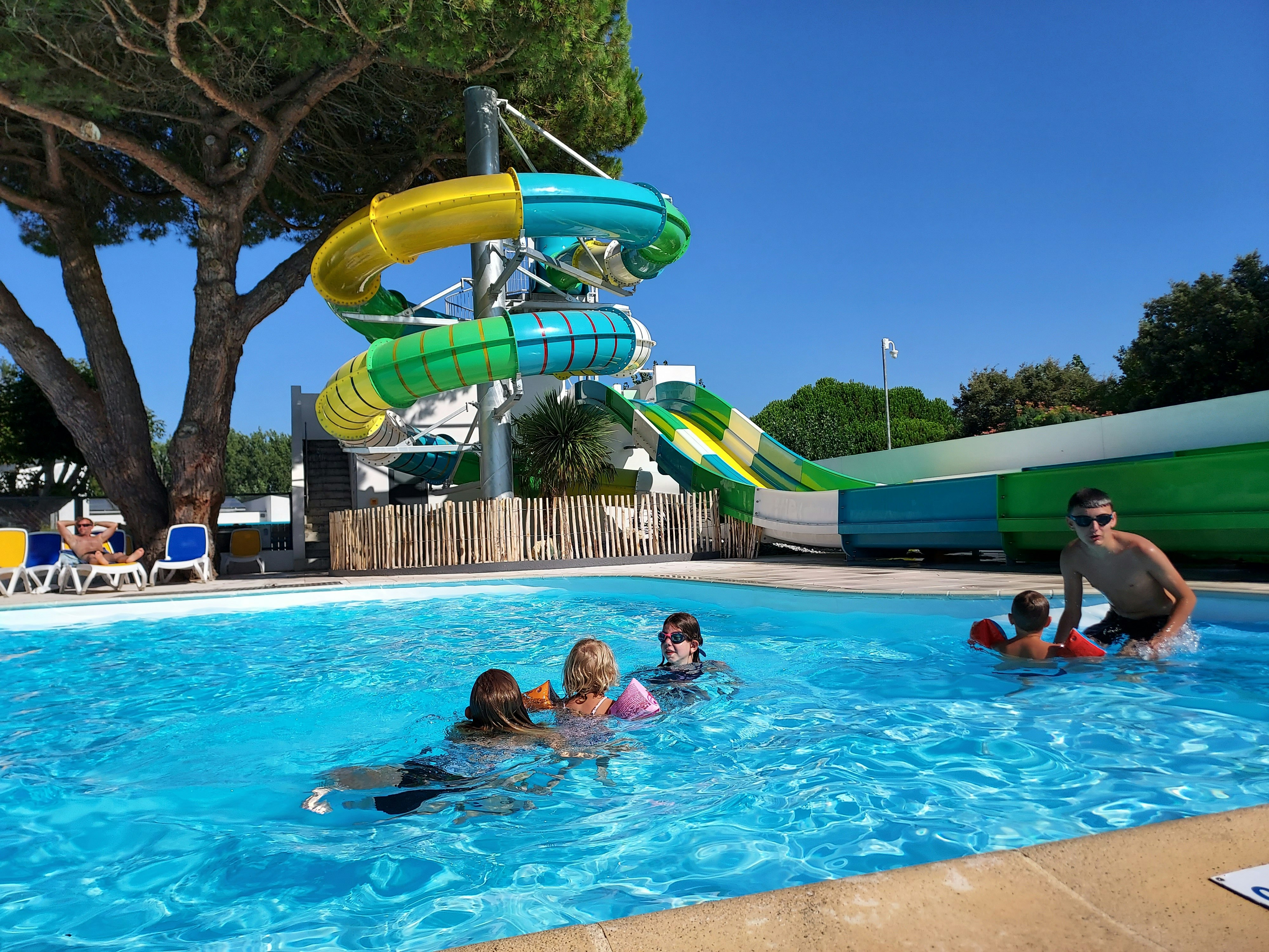 Camping Domaine Des Salins.