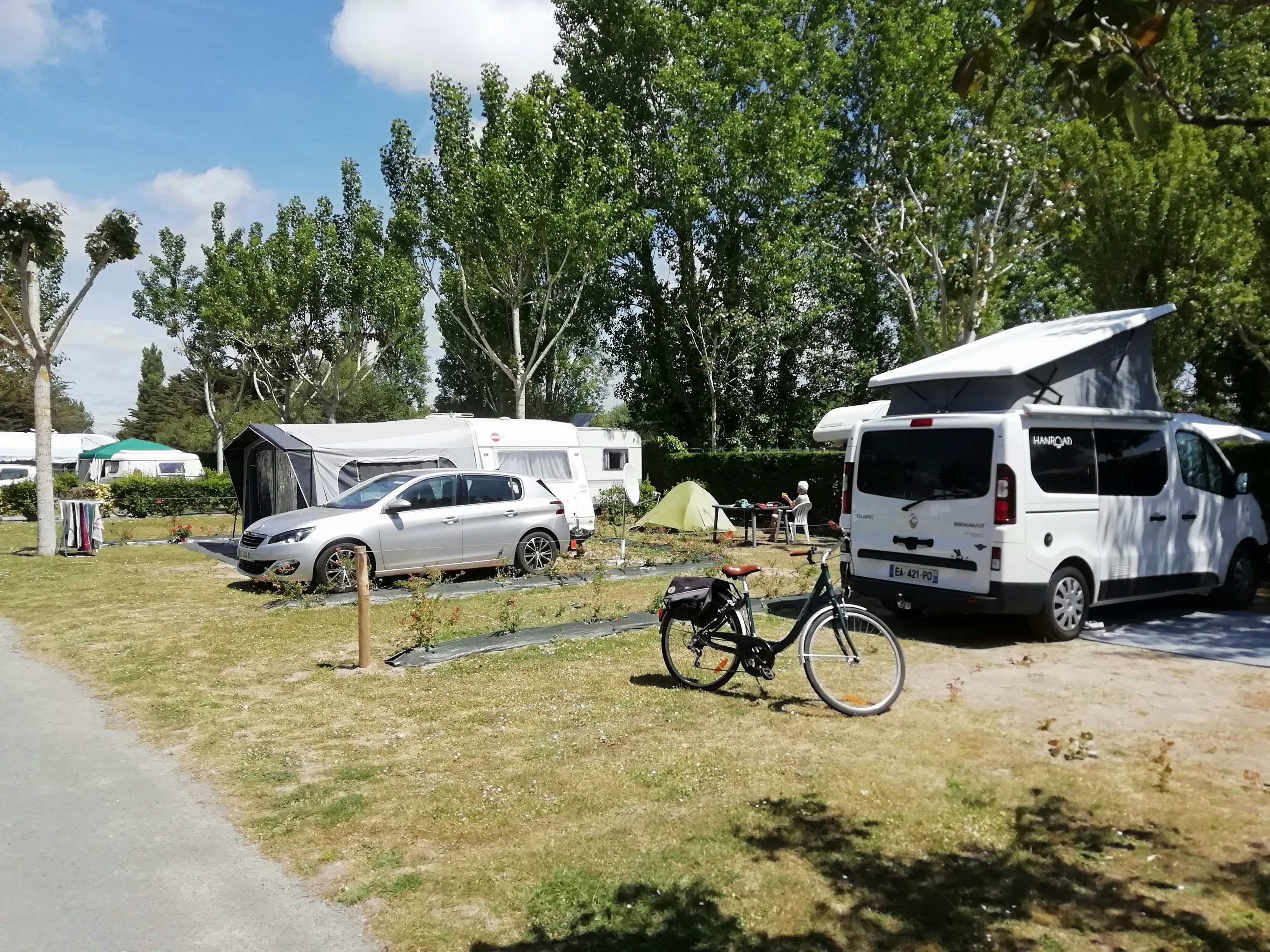 Camping Domaine des Salins - Standplätze auf dem Campingplatz