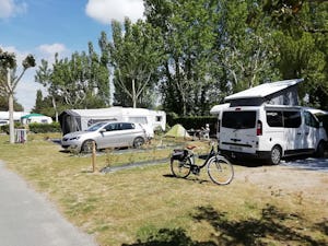 Camping Domaine des Salins - Standplätze auf dem Campingplatz