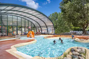 Camping Domaine La Soubeyranne - Kinderbecken im Freibad des Campingplatzes