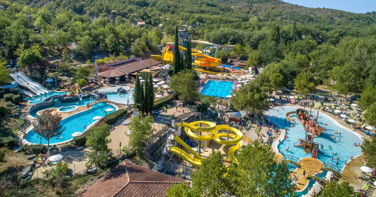 Camping Domaine Le Pommier Ciela Village photo 3