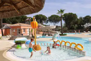 Camping Domaine Sainte Veziane - Kinderbereich im Wasserpark
