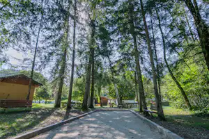 Onlycamp Domelin - Pétanque-Feld auf dem Campingplatz