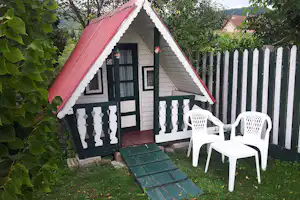 Camping Două Lumi - Mobilheim vom Campingplatz mit Veranda