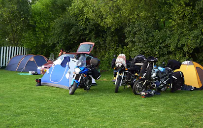 Camping Două Lumi