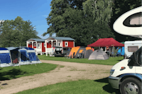 Camping Drei Gleichen - Stellplätze und Mobilheime auf dem Campingplatz im Grünen