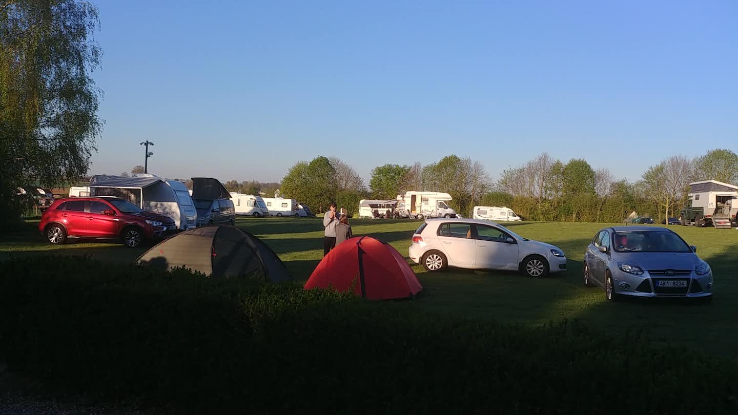 Camping Druivenland - Wohnmobil- und  Wohnwagenstellplätze auf dem Campingplatz
