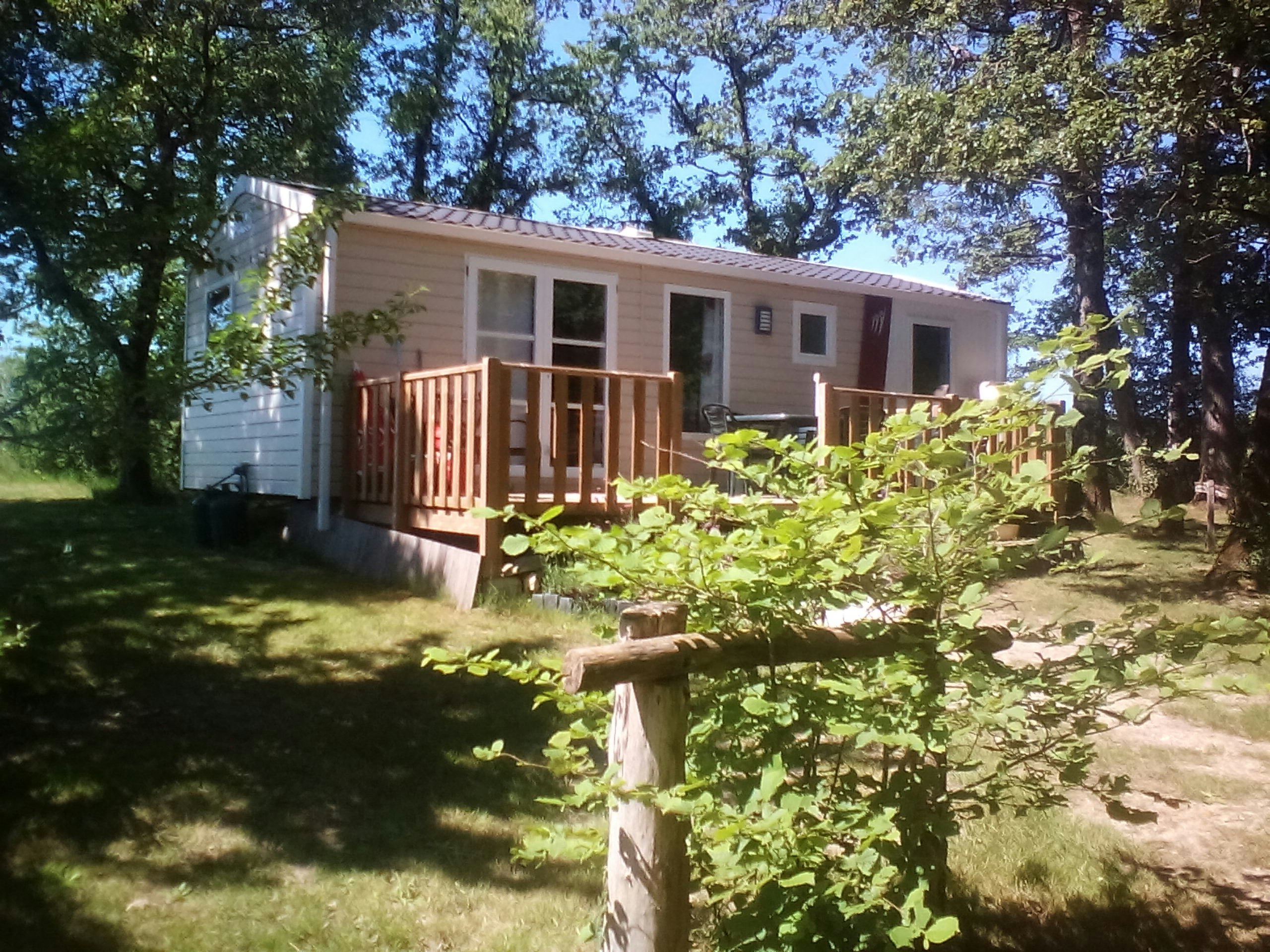 Camping Le Bois Fleuri