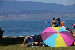 Camping Du Chatelet - Badestrand am Genfer See beim Campingplatz