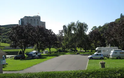 Camping du Château (Falaise)
