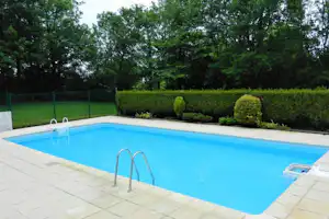 Camping Du Colombier - Der Swimmingpool des Campingplatzes