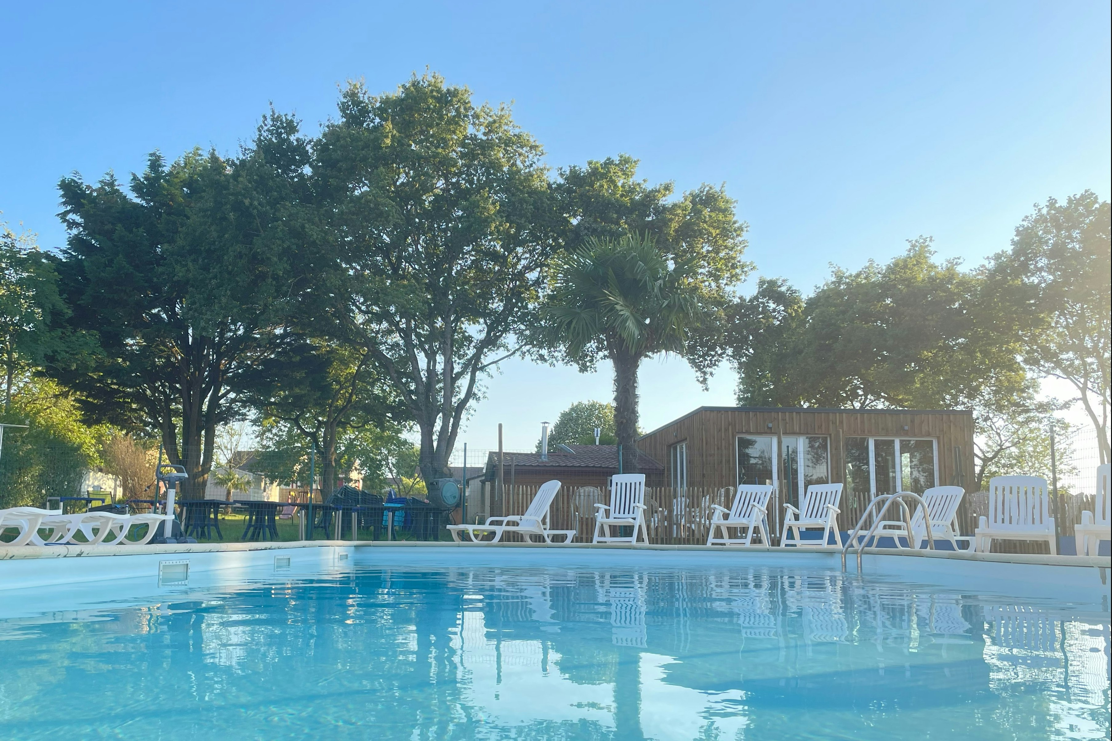 Camping du Grand Fay - Freibad auf dem Campingplatz