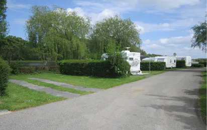 Camping du Lac (Tuffe)