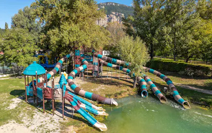 Camping Le Lac Bleu - Ciela Village