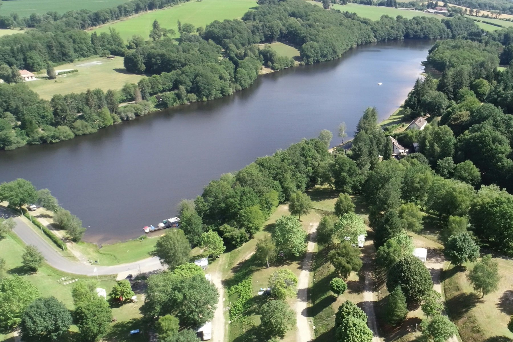 Camping du Lac de Bujaleuf