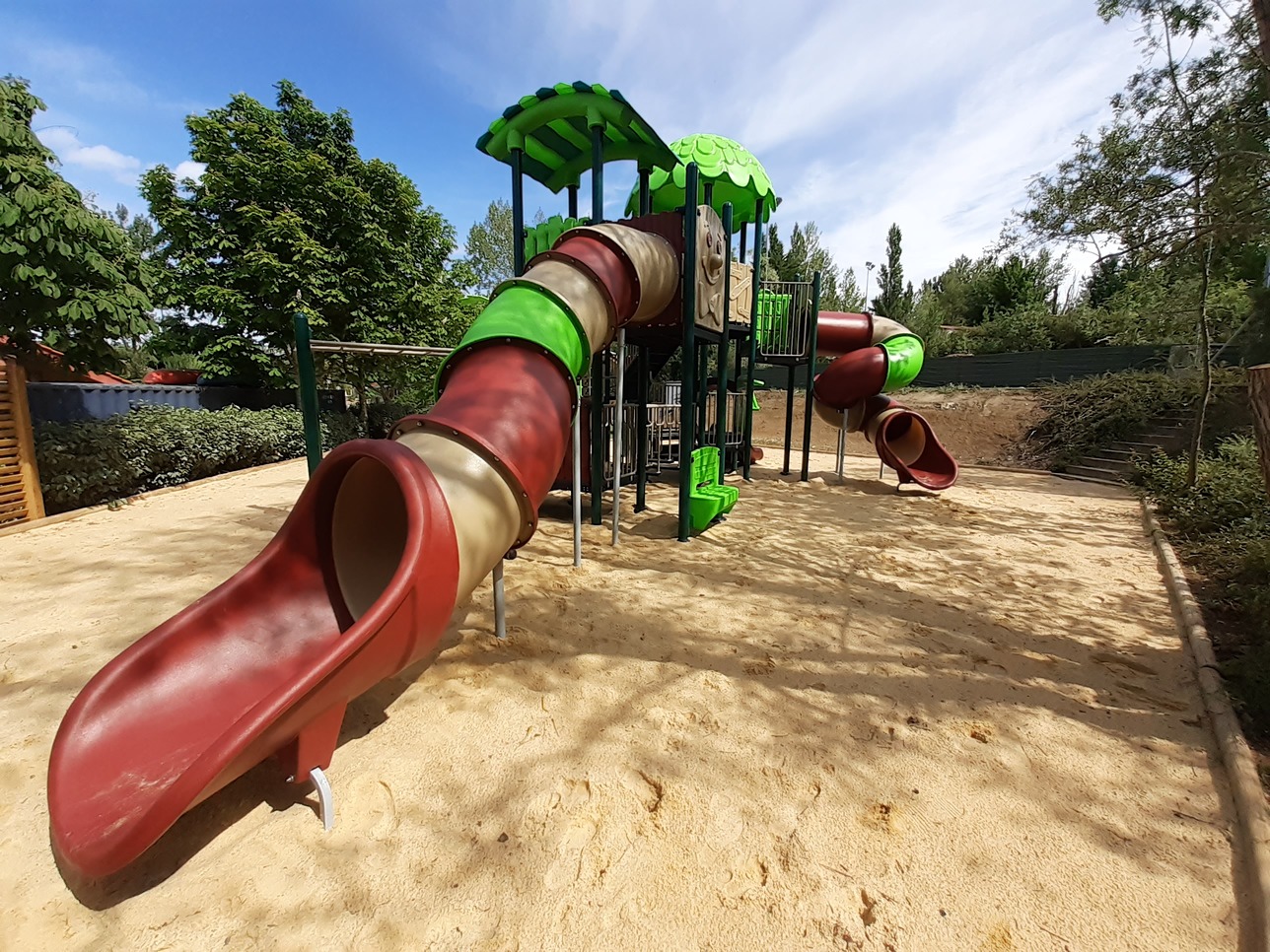 Flower Camping du Lac de la Thésauque