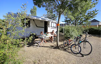 Camping d'Angers - Lac de Maine