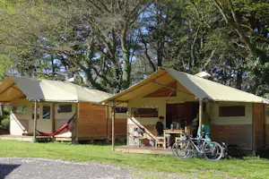 Camping du Lac de Savenay - Glampingzelte auf dem Campingplatz mit Veranda