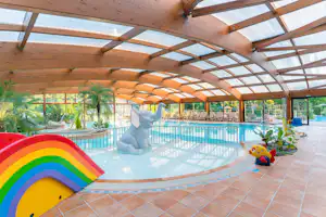 Camping du Letty - Indoor Pool mit Kinderbecken auf dem Campingplatz