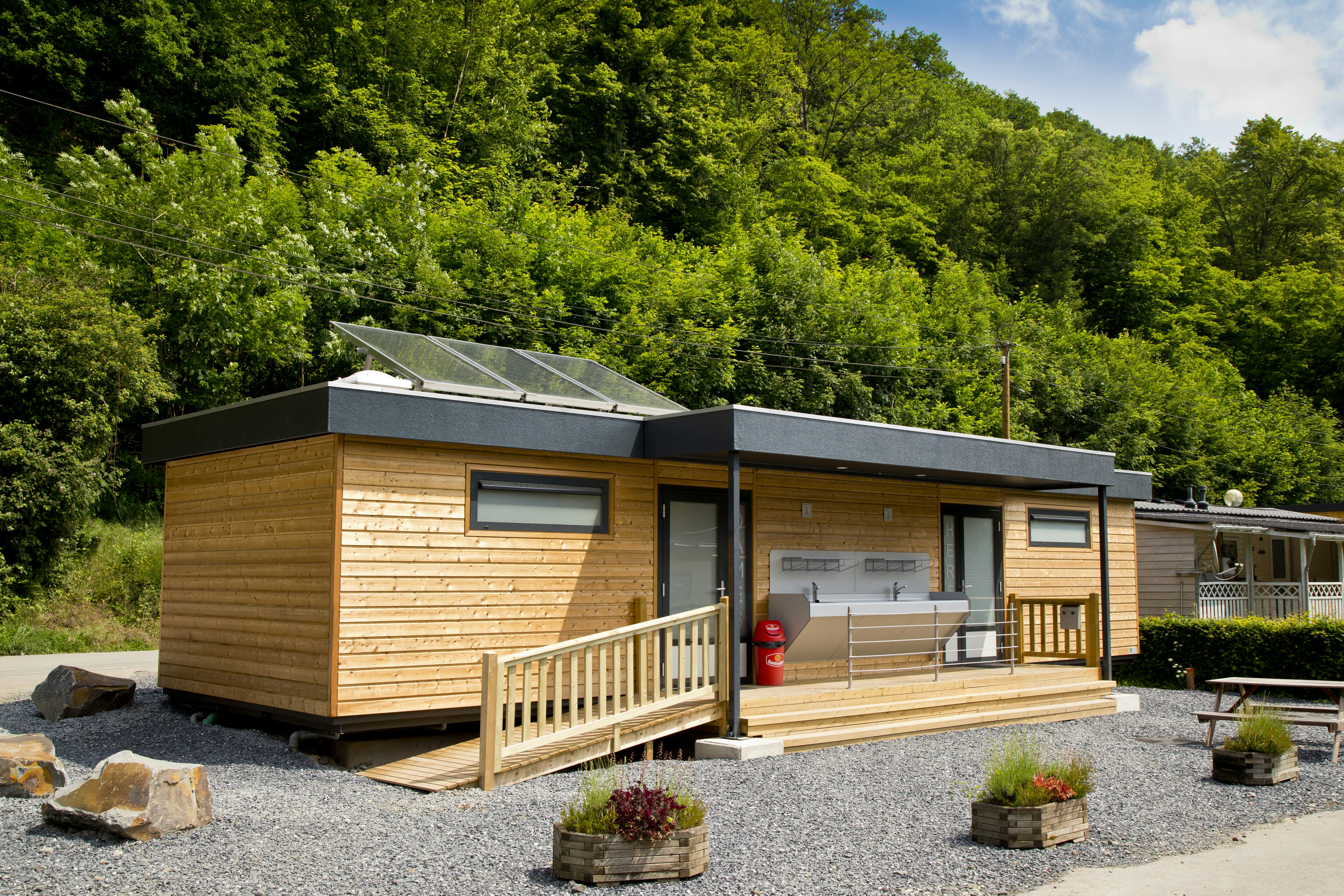 Camping Du-Nord - Sanitärgebäude auf dem Campingplatz