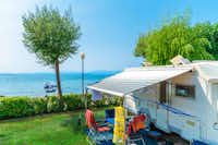 Camping Du Parc - Wohnmobilstellplätze mit Blick auf den Garda See