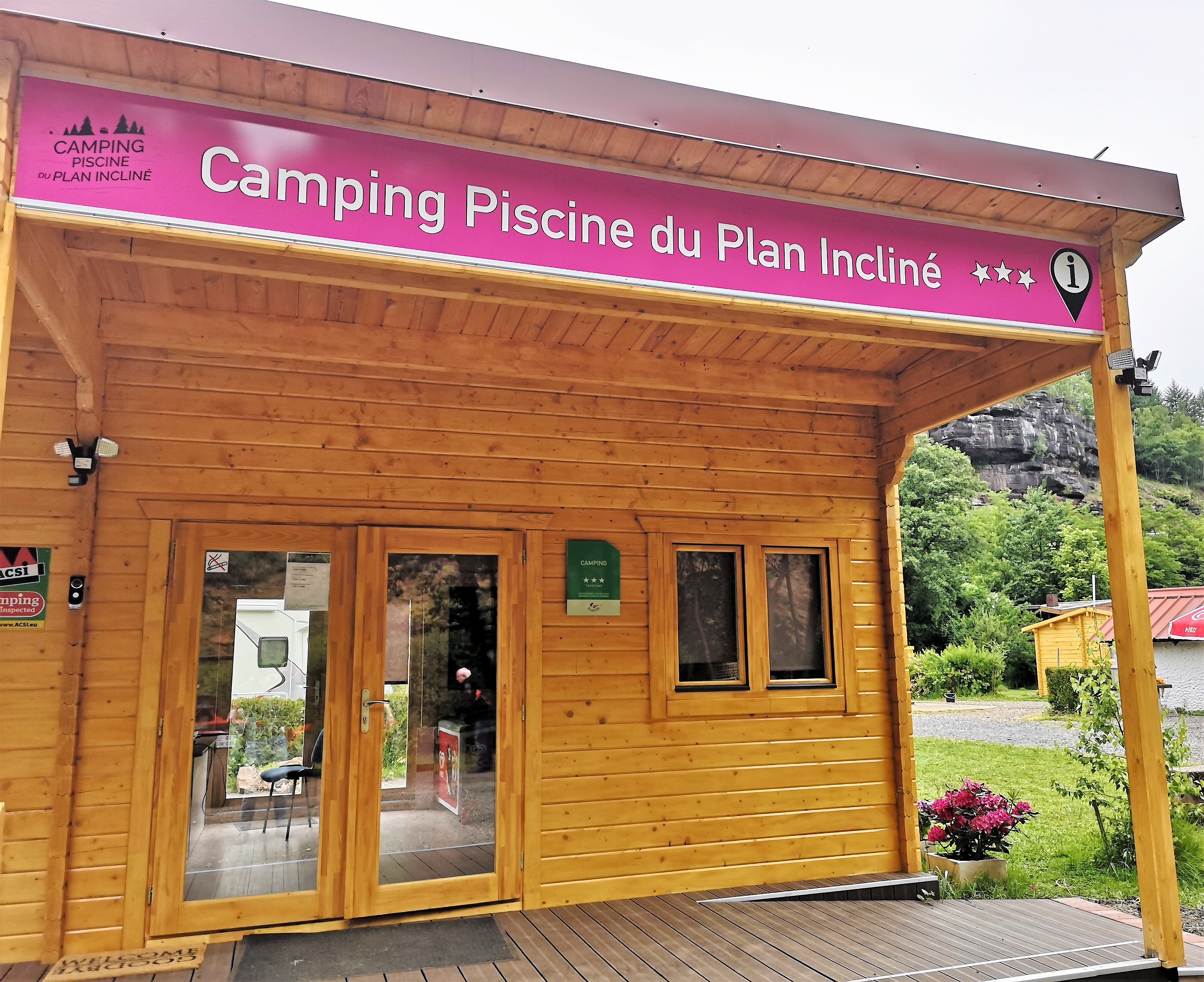 Camping Piscine du Plan Incliné